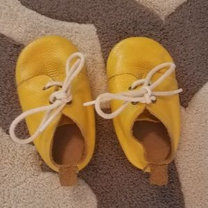 Yellow Size 4 Leather Tie Toddler Shoes